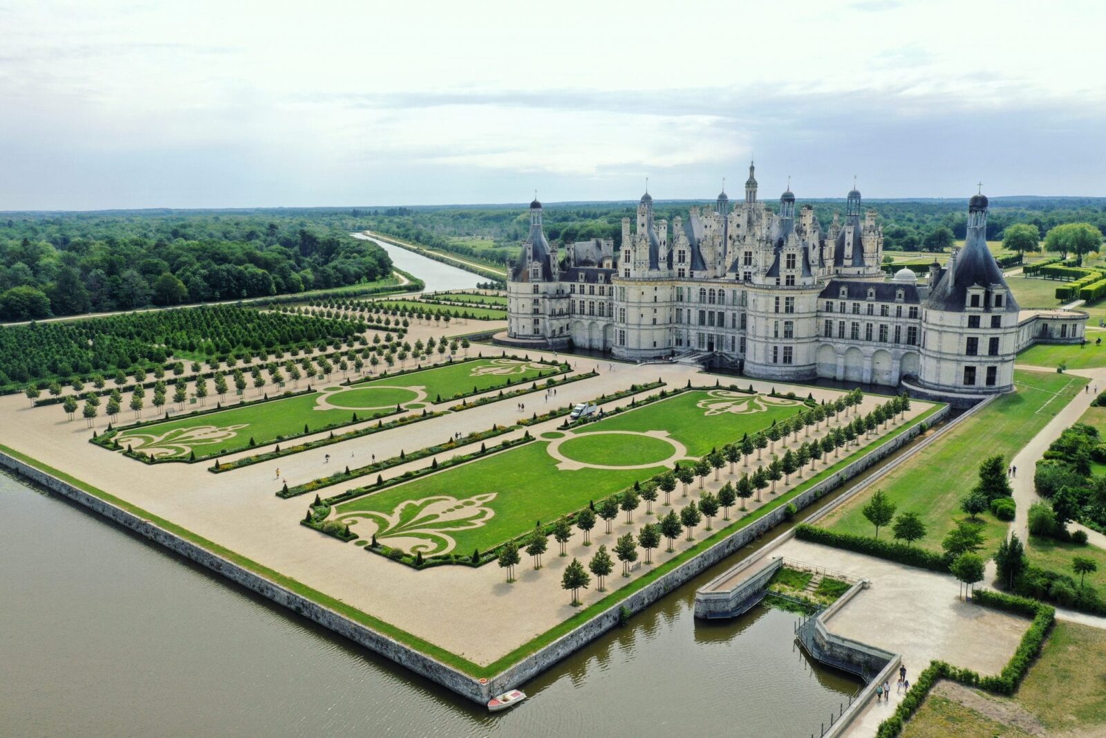 Castles of the Loire Valley: A Comprehensive Guide - The Best Place to 